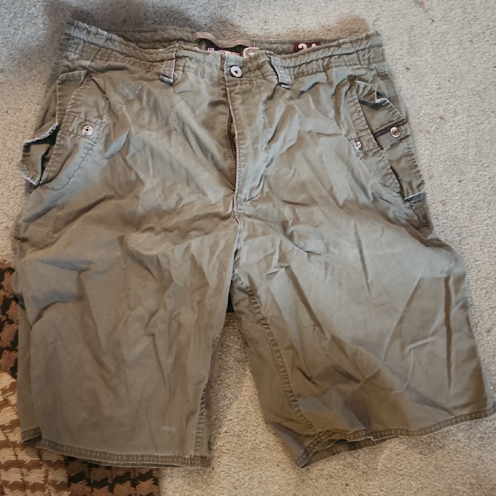 Old Navy Tan Cargo Shorts Relaxed Fit Size 34 Olive